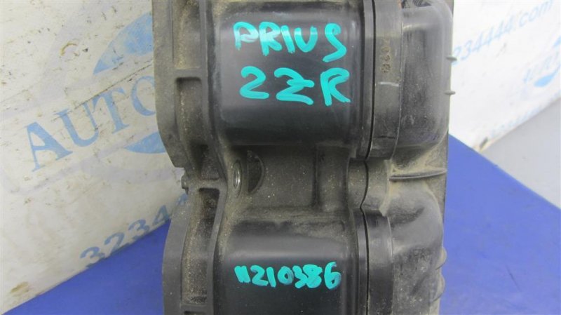 Коллектор впускной PRIUS - 30 09-17 2013 ZVW30 1.8 2ZRFXE