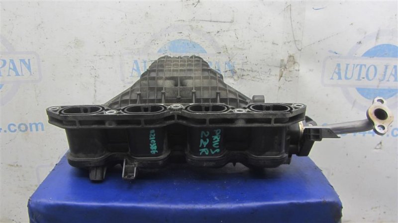 Коллектор впускной PRIUS - 30 09-17 2013 ZVW30 1.8 2ZRFXE
