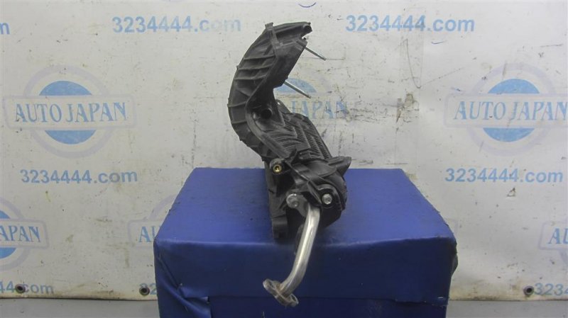 Коллектор впускной PRIUS - 30 09-17 2013 ZVW30 1.8 2ZRFXE