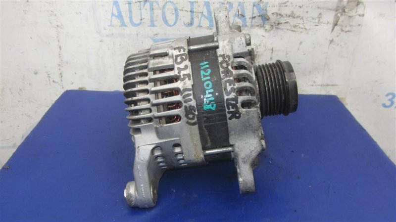 Генератор SUBARU FORESTER 12-19 2013 Внедорожник 2.5 23700AA760 Б/У