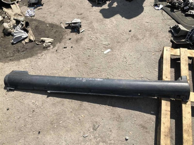 Накладка порога наружная левая INFINITI EX35(37) 07-12 2008 Внедорожник 3.5 VQ35HR 76851-1BA0A Б/У