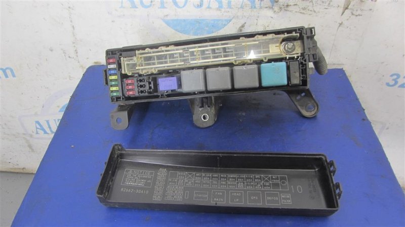 Блок предохранителей моторный отсек LEXUS GS350 GS300 05-11 2007 Седан 3.5 82663-30230 Б/У