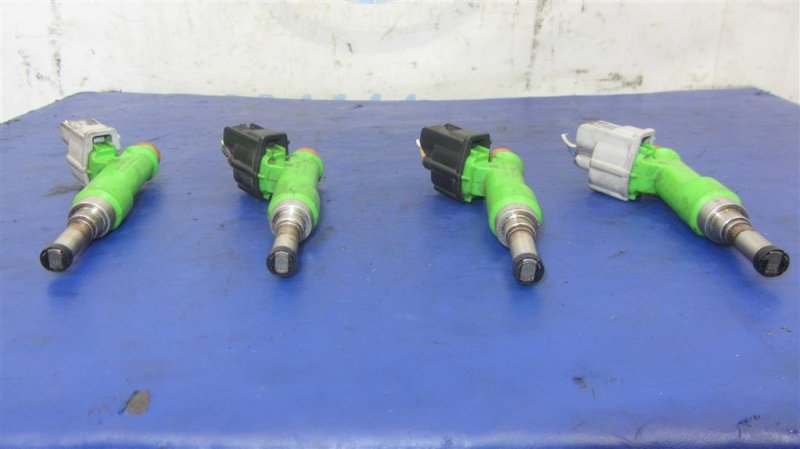 Форсунка топливная CAMRY 55 14-17 2016 ASV50 2.5 2ARFE Форсунка топливная CAMRY 55 14-17 2016 ASV50 2.5 2ARFE