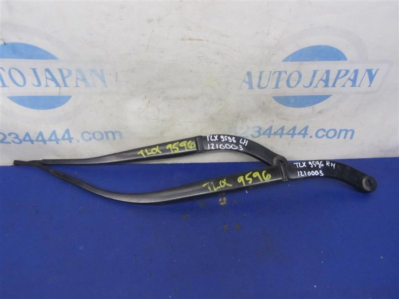 Поводок стеклоочистителя передний ACURA TLX 14-17 2014 Седан 2.4 76600-TZ3-A02 Б/У