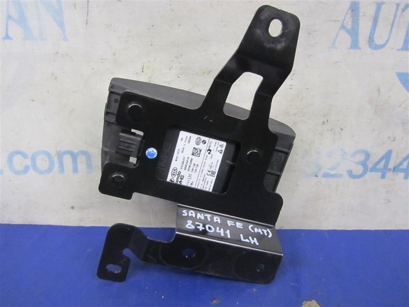 Датчик слепых зон задний левый SANTA FE (TM) 18-23