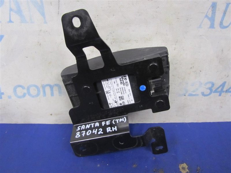 Датчик слепых зон задний правый SANTA FE (TM) 18-23