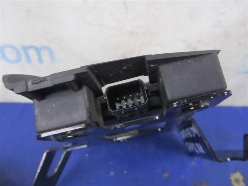 Датчик слепых зон задний правый SANTA FE (TM) 18-23