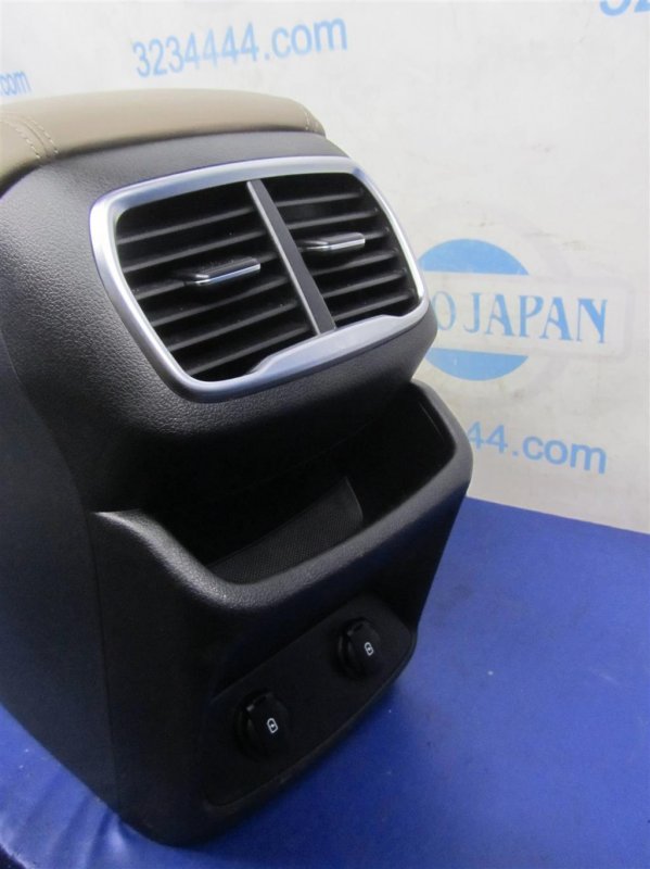 Подлокотник SANTA FE (TM) 18-23