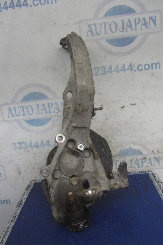 Ступица передняя правая INFINITI G35 03-07