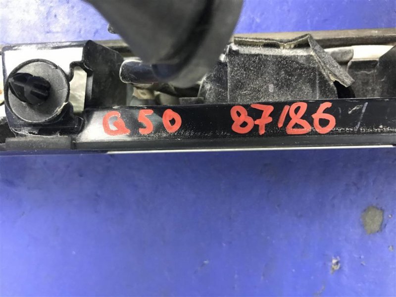 Панель подсветки номера Q50 15-20