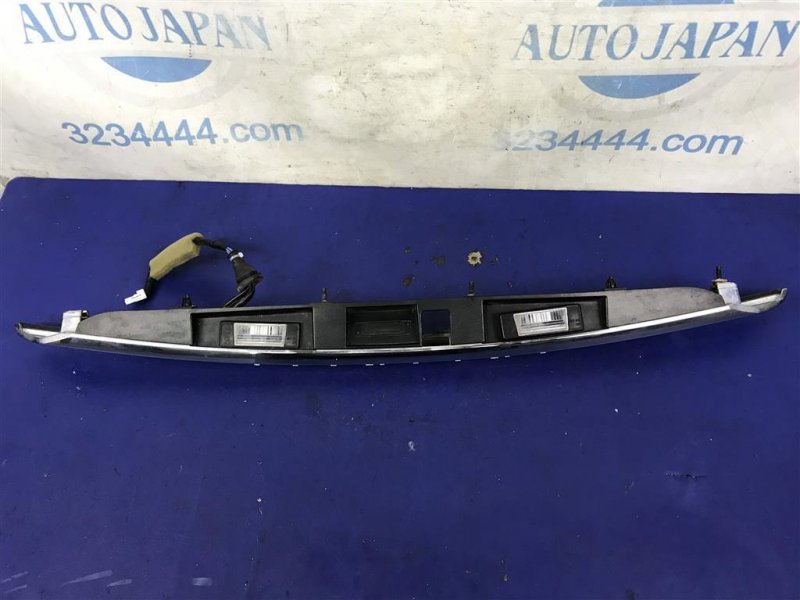 Панель подсветки номера Q50 15-20