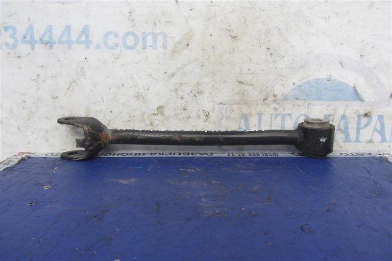 Рычаг задней подвески поперечный нижний задний правый G35 03-07