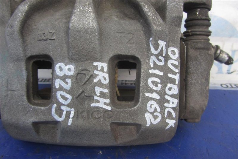 Суппорт тормозной передний левый OUTBACK 09-14 BR 2011 Внедорожник 3.6 EZ36