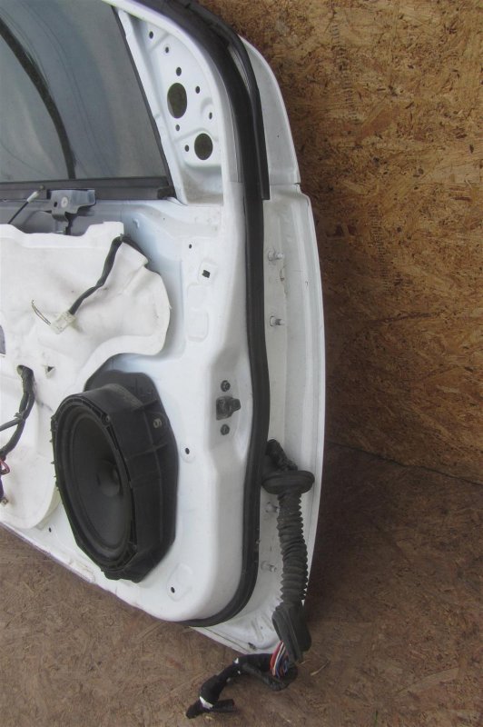 Дверь передняя левая SENTRA (B16) 06–12 Дверь передняя левая SENTRA (B16) 06–12