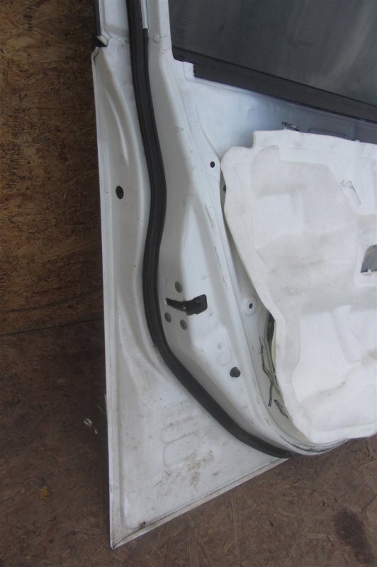 Дверь передняя левая SENTRA (B16) 06–12 Дверь передняя левая SENTRA (B16) 06–12