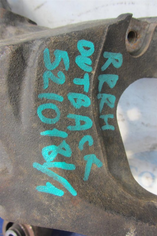 Цапфа задняя правая OUTBACK 09-14 BR 2011 Внедорожник 3.6 EZ36