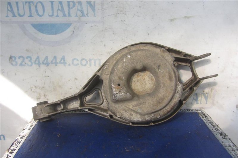 Рычаг задней подвески поперечный нижний задний правый G35 03-07 2006 Седан 3.5