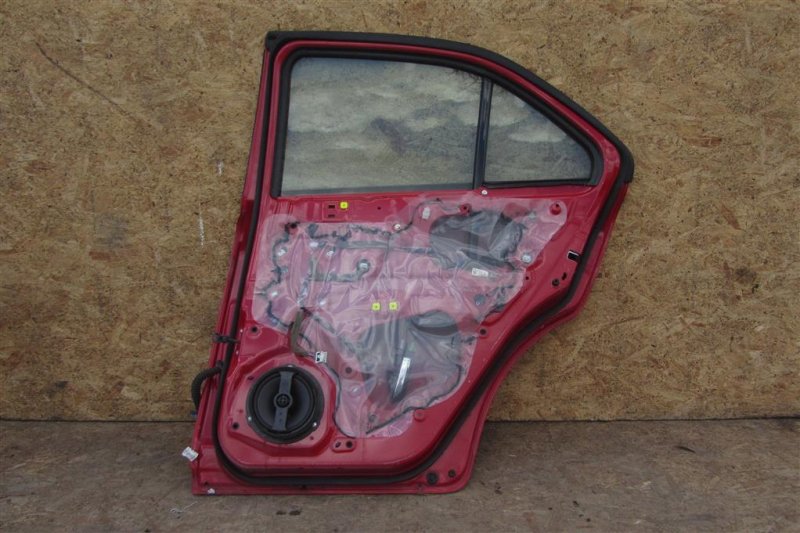 Дверь задняя правая KIZASHI 09-14 2010 Седан 2.4