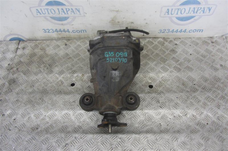 Редуктор задний INFINITI G25/G35/G37/Q40 06-14 2007 Седан 3.5 VQ35HR 38301-EG56A Б/У