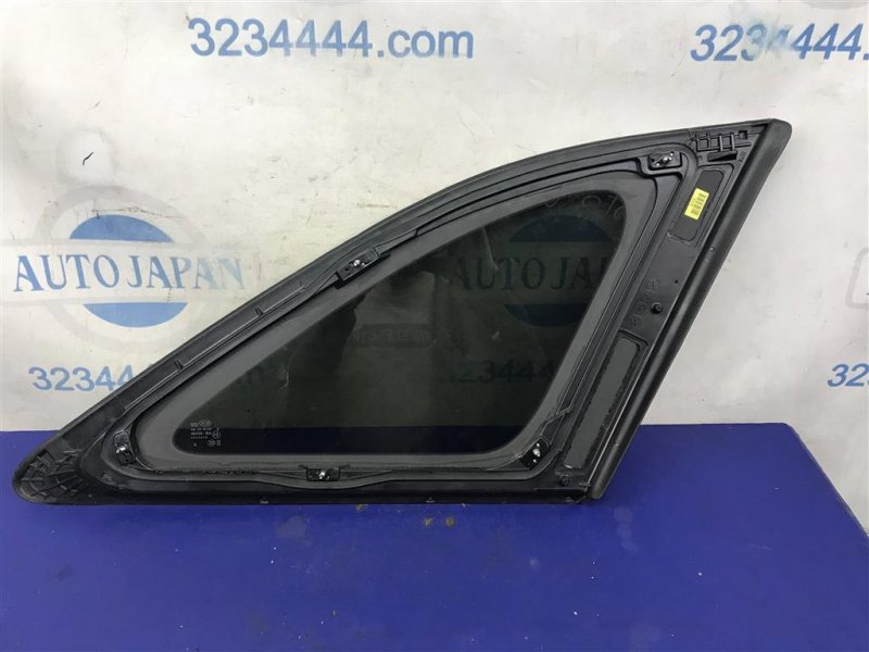 Стекло в кузов заднее левое SORENTO UM 14- Стекло в кузов заднее левое SORENTO UM 14-