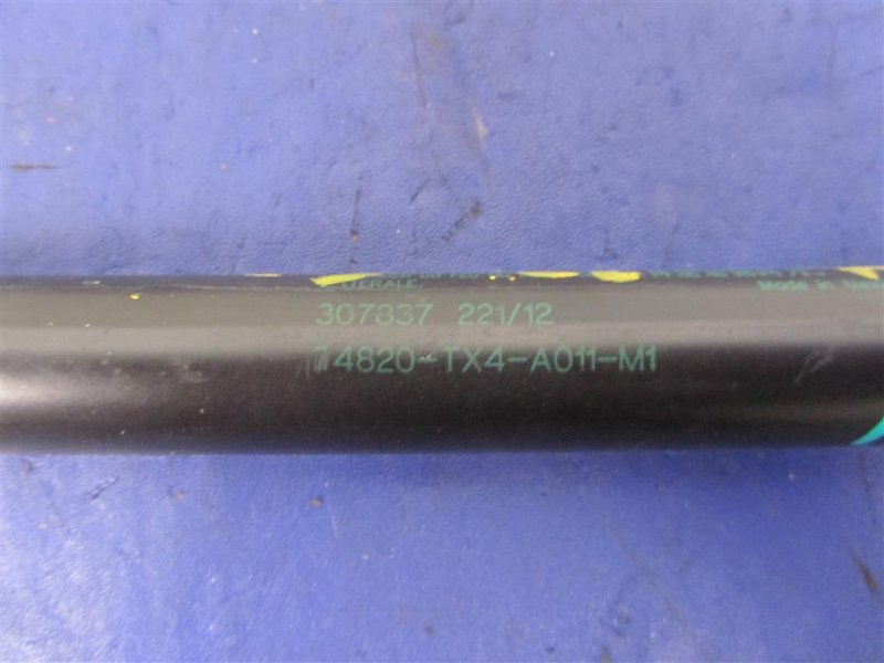 Амортизатор крышки багажника ACURA RDX 12-19 Внедорожник 3.5