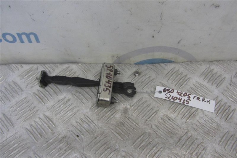 Ограничитель двери передний правый INFINITI Q50 15-20 2016 Седан 3.0 VR30DDTT 80430-4GA0A Б/У