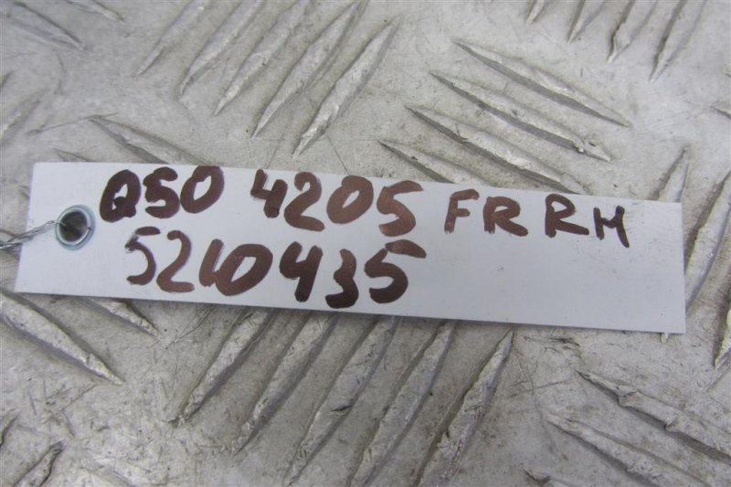 Ограничитель двери передний правый Q50 15-20 2016 Седан 3.0 VR30DDTT