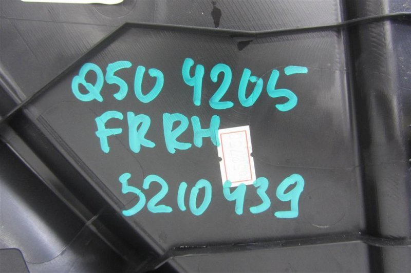 Карта двери передняя правая Q50 15-20 2016 Седан 3.0 VR30DDTT