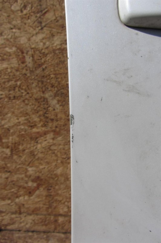 Дверь передняя правая SENTRA (B16) 06–12