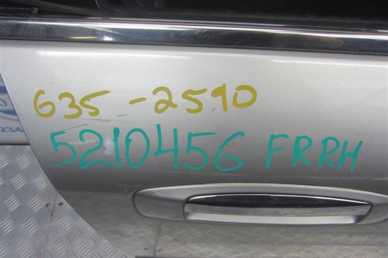 Дверь передняя правая G35 03-07