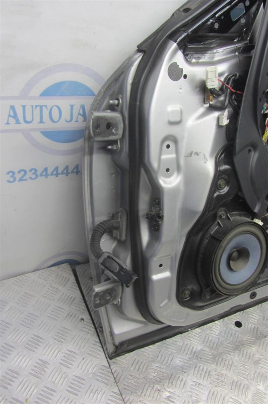 Дверь передняя правая G35 03-07