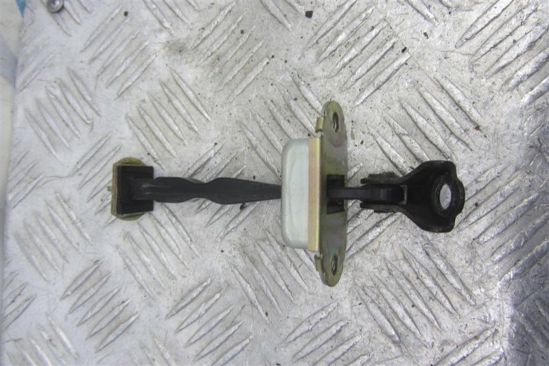 Ограничитель двери передний левый INFINITI G25/G35/G37/Q40 06-14 Седан 3.5 VQ35HR Ограничитель двери передний левый INFINITI G25/G35/G37/Q40 06-14 Седан 3.5 VQ35HR