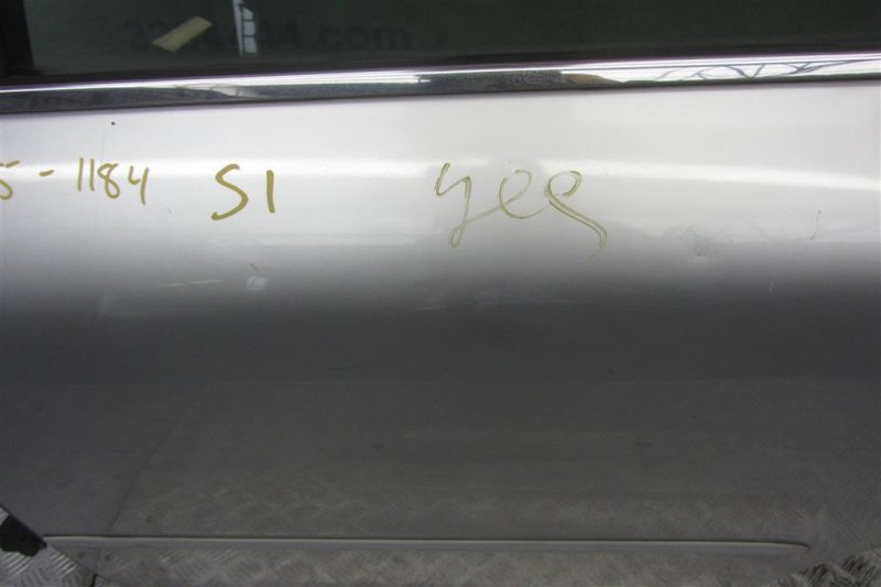 Дверь задняя левая G35 03-07 2006 Седан 3.5