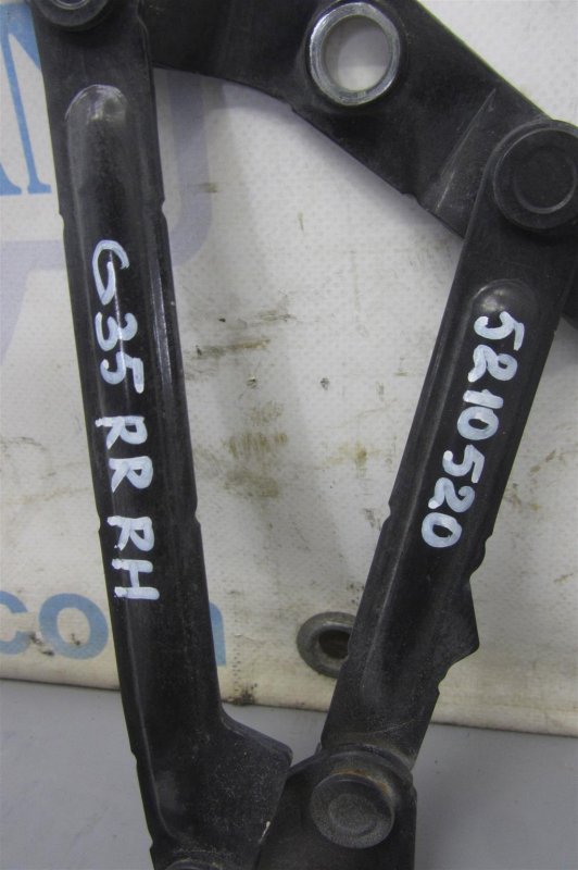 Петля крышки багажника правая G25/G35/G37/Q40 06-14 2007 Седан 3.5 VQ35HR