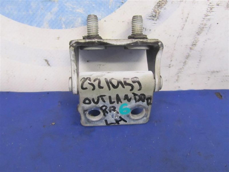 Петля крышки багажника левая MITSUBISHI OUTLANDER GF 12- 2013 Внедорожник 2.4 MR987773 Б/У