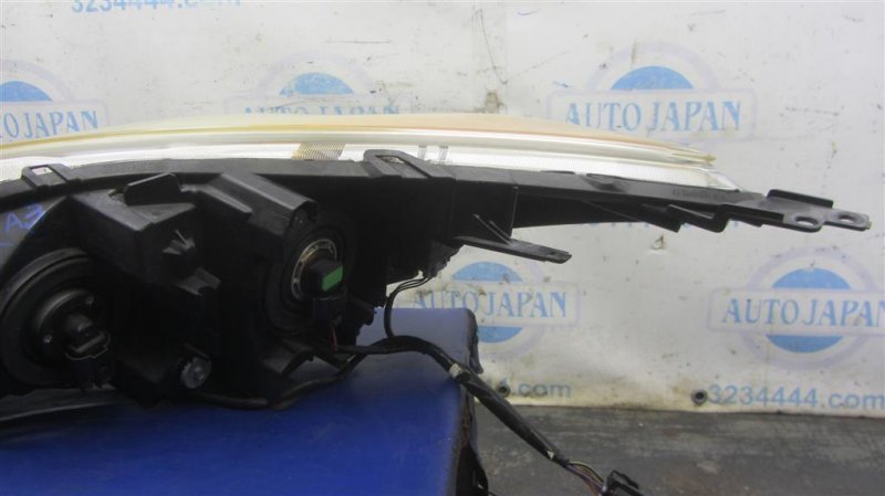 Фара передняя правая 3 BL 09-13 2009 Седан 2.0