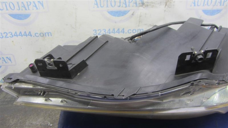 Фара передняя правая 3 BL 09-13 2009 Седан 2.0