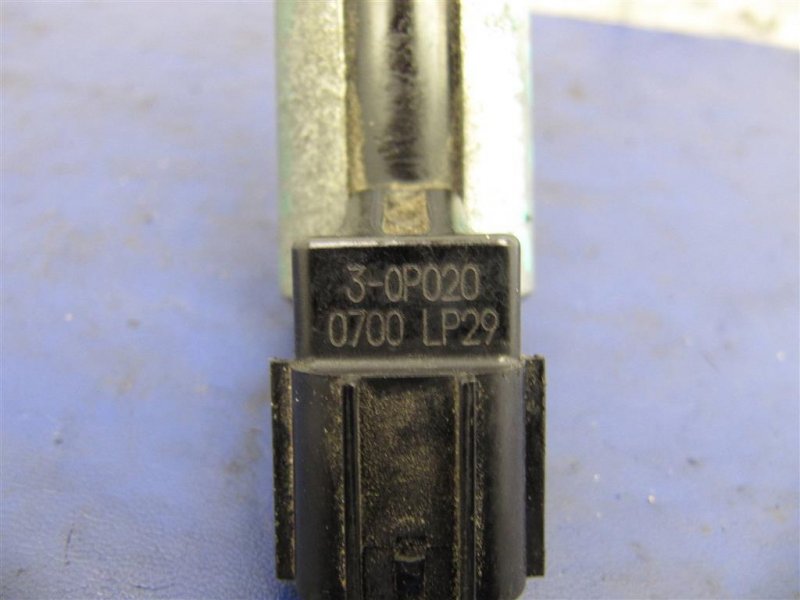 Клапан изменения фаз ГРМ TOYOTA SIENNA 11-16 GSL30 3.5 2GR-FE