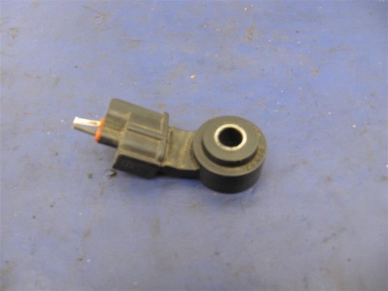 Датчик детонации TOYOTA SIENNA 11-16 2012 GSL30 3.5 2GR-FE 89615-06010 Б/У