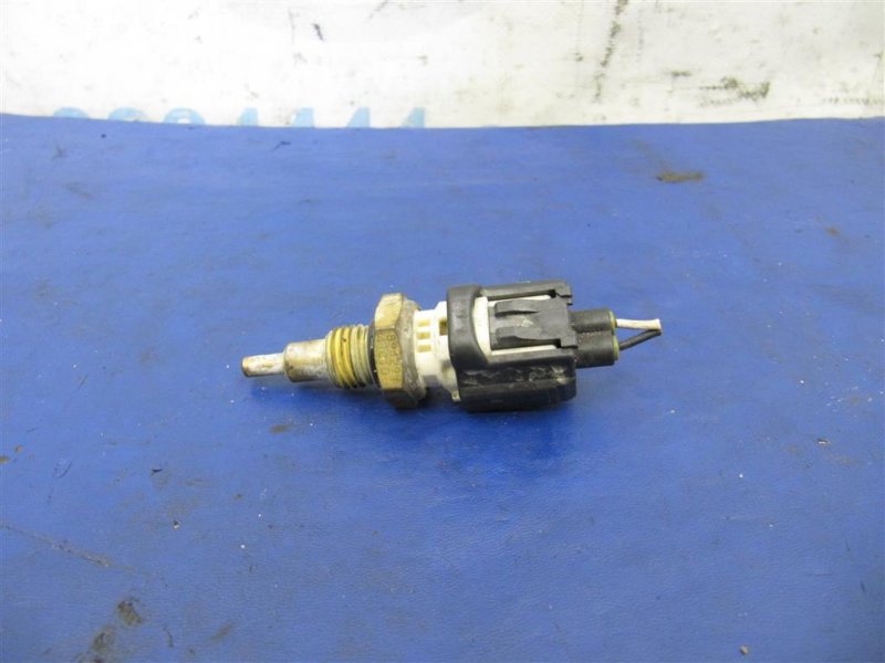 Датчик температуры охлаждающей жидкости TOYOTA PRIUS - 30 09-17 2013 ZVW30 1.8 2ZRFXE 89429-47010 Б/У