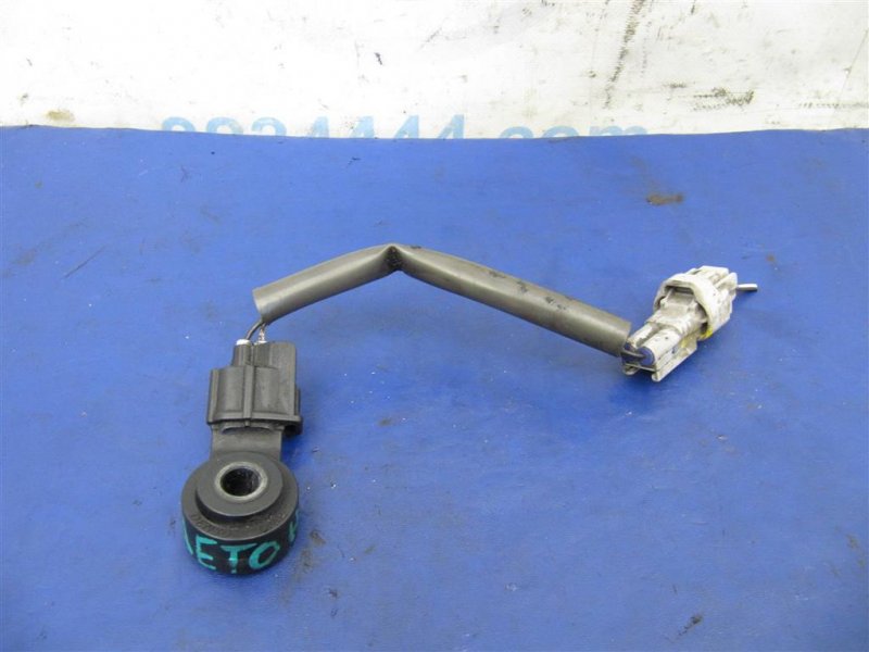 Запчасть датчик детонации TOYOTA PRIUS - 30 09-17 2013 ZVW30 1.8 2ZRFXE 89615-20090 Б/У Датчик детонации TOYOTA PRIUS - 30 09-17 2013 ZVW30 1.8 2ZRFXE 89615-20090 Б/У