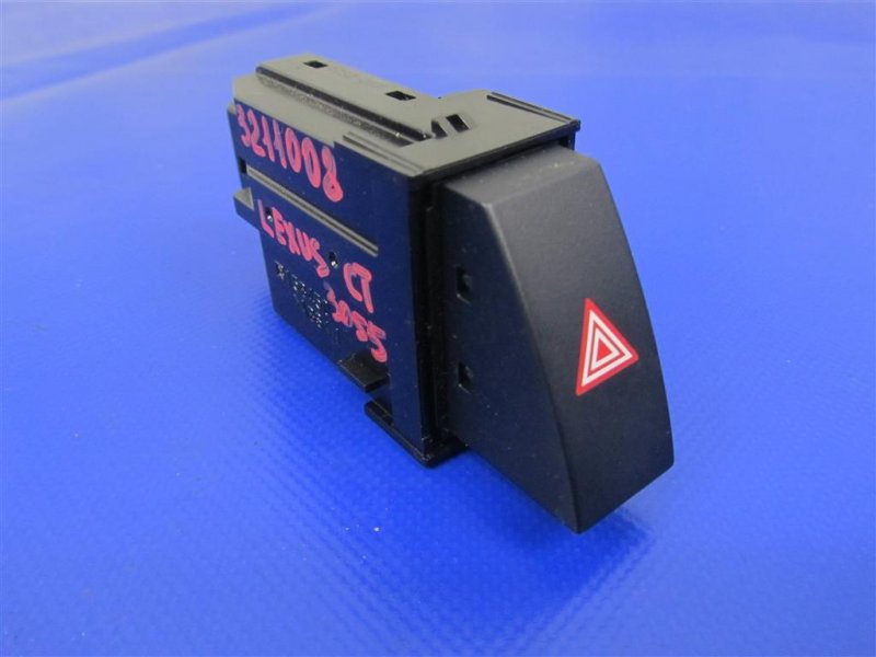 Кнопка аварийной сигнализации LEXUS CT200 11-17 2012 Хетчбек 1.8 84332-76010 Б/У