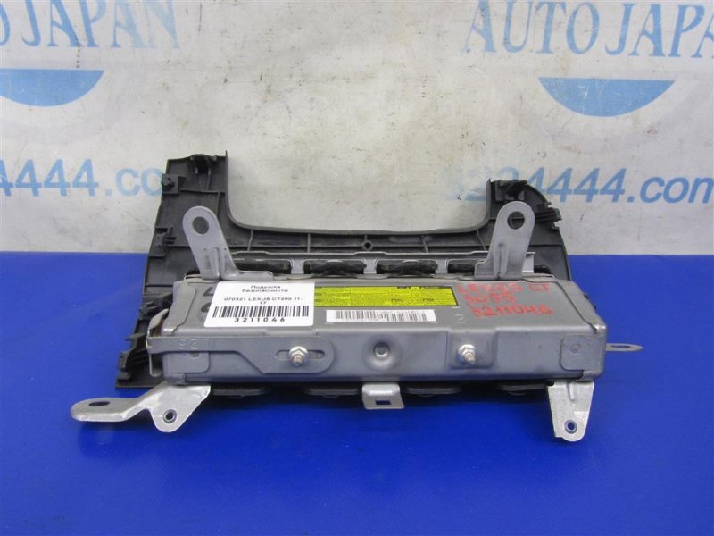 Подушка безопасности в колени левая CT200 11-17 2012 Хетчбек 1.8