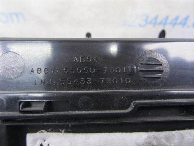 Бардачок CT200 11-17 2012 Хетчбек 1.8 Бардачок CT200 11-17 2012 Хетчбек 1.8