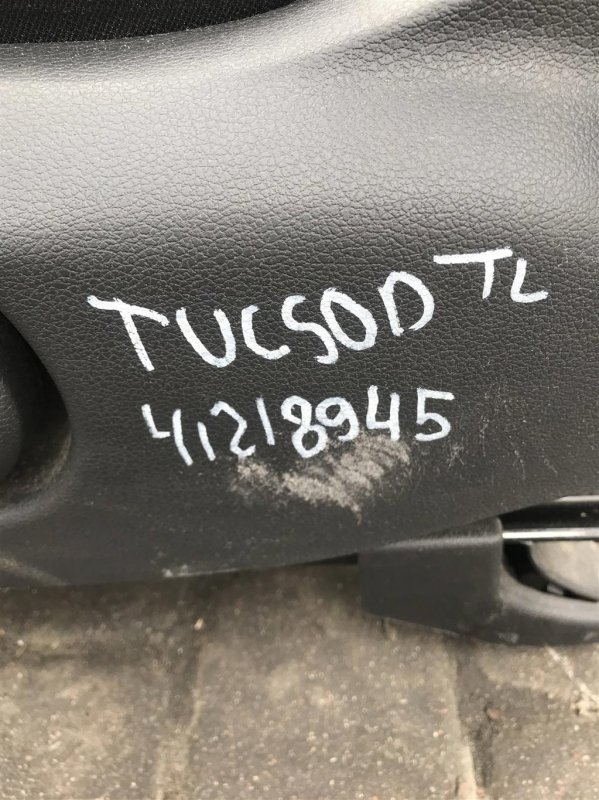 Сиденья комплект TUCSON TL 15-20 Сиденья комплект TUCSON TL 15-20