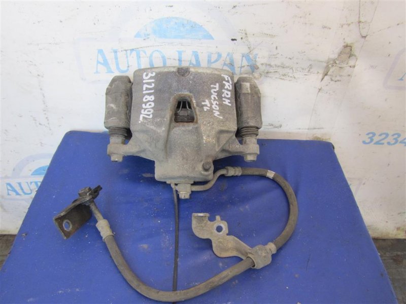 Суппорт тормозной передний правый HYUNDAI TUCSON TL 15-20 58130-D3100 Б/У
