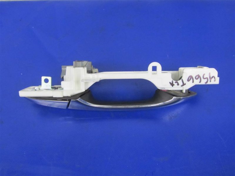 Ручка двери наружная задняя левая HONDA ACCORD CU8 / TSX 08-14 Седан 2.4 Ручка двери наружная задняя левая HONDA ACCORD CU8 / TSX 08-14 Седан 2.4