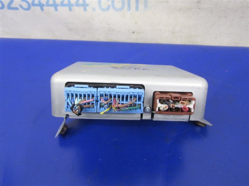 Блок управления крышкой багажника RDX 12-19 2014 Внедорожник 3.5 Блок управления крышкой багажника RDX 12-19 2014 Внедорожник 3.5