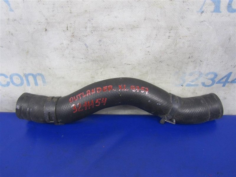 Патрубок системы охлаждения правый MITSUBISHI OUTLANDER XL 05-13 2006 Внедорожник 3.0 1370A131 Б/У