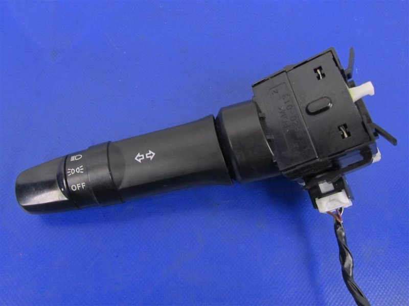 Подрулевой переключатель левый MITSUBISHI OUTLANDER XL 05-13 2006 Внедорожник 3.0 8614A066 Б/У